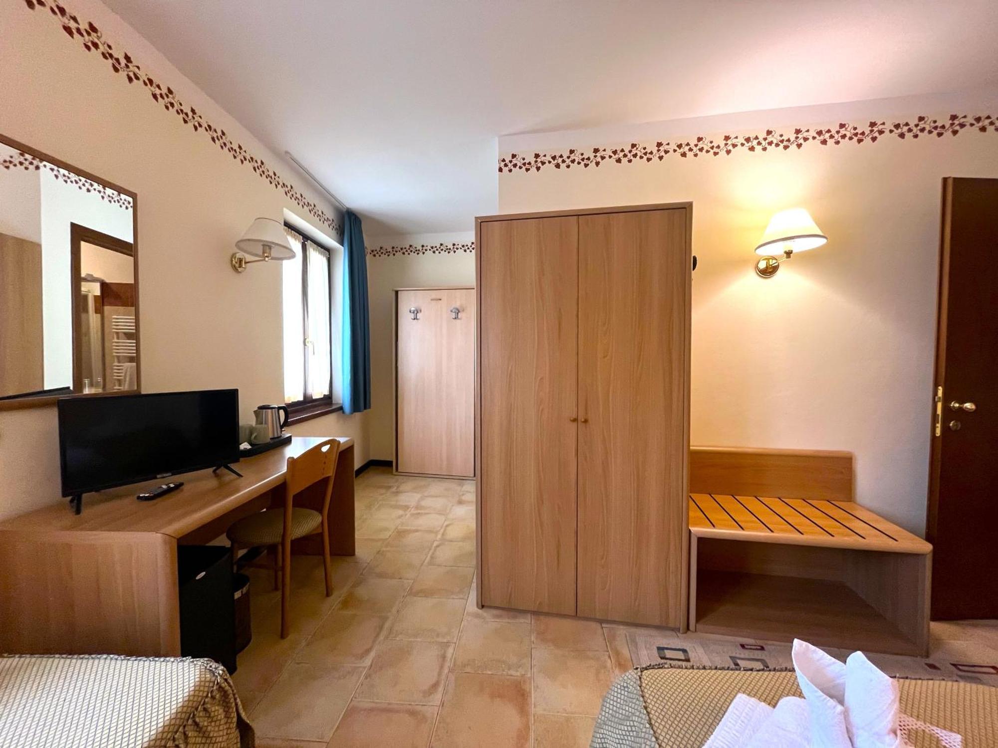Hotel スーザ エクステリア 写真
